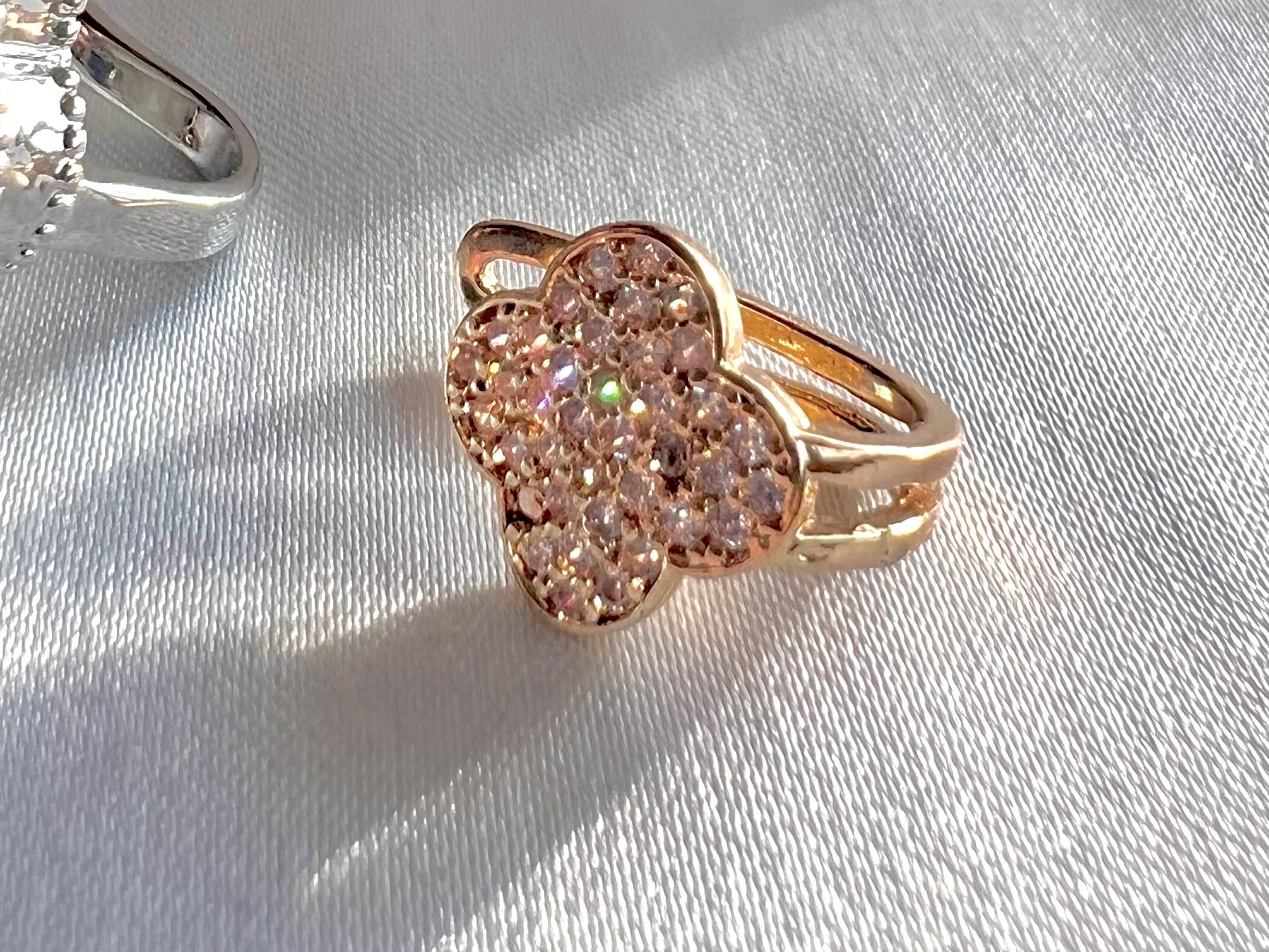 Earcuff Trébol Circones